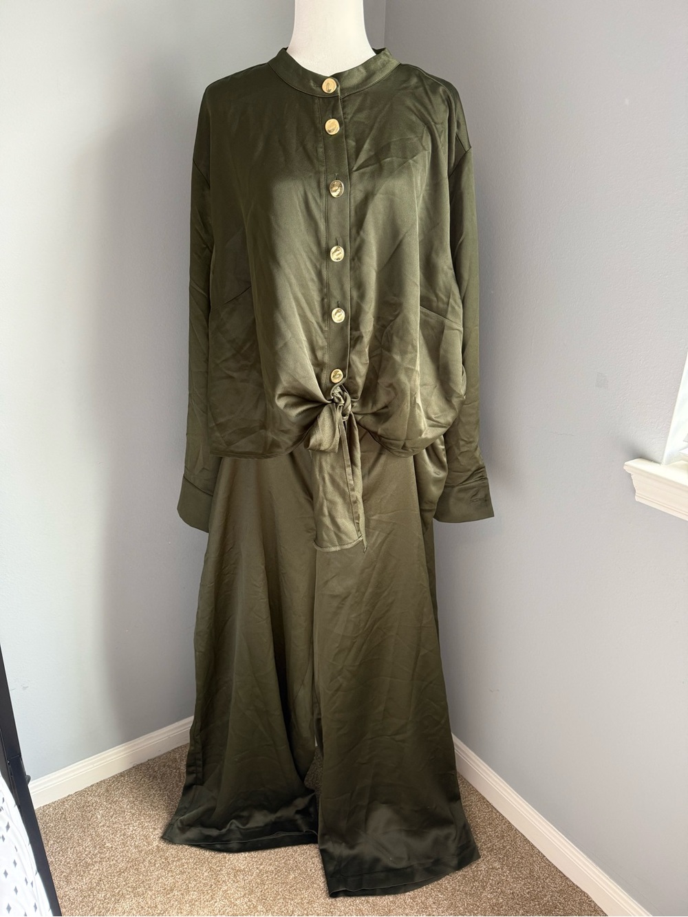 ELOQUII Olive Green Satin Two-Piece Set - Tie Top Button Shirt & Wide Leg Pants